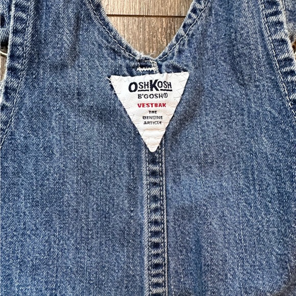 Toddler Overalls- Oshkosh & Carters 18m - Picture 5 of 7